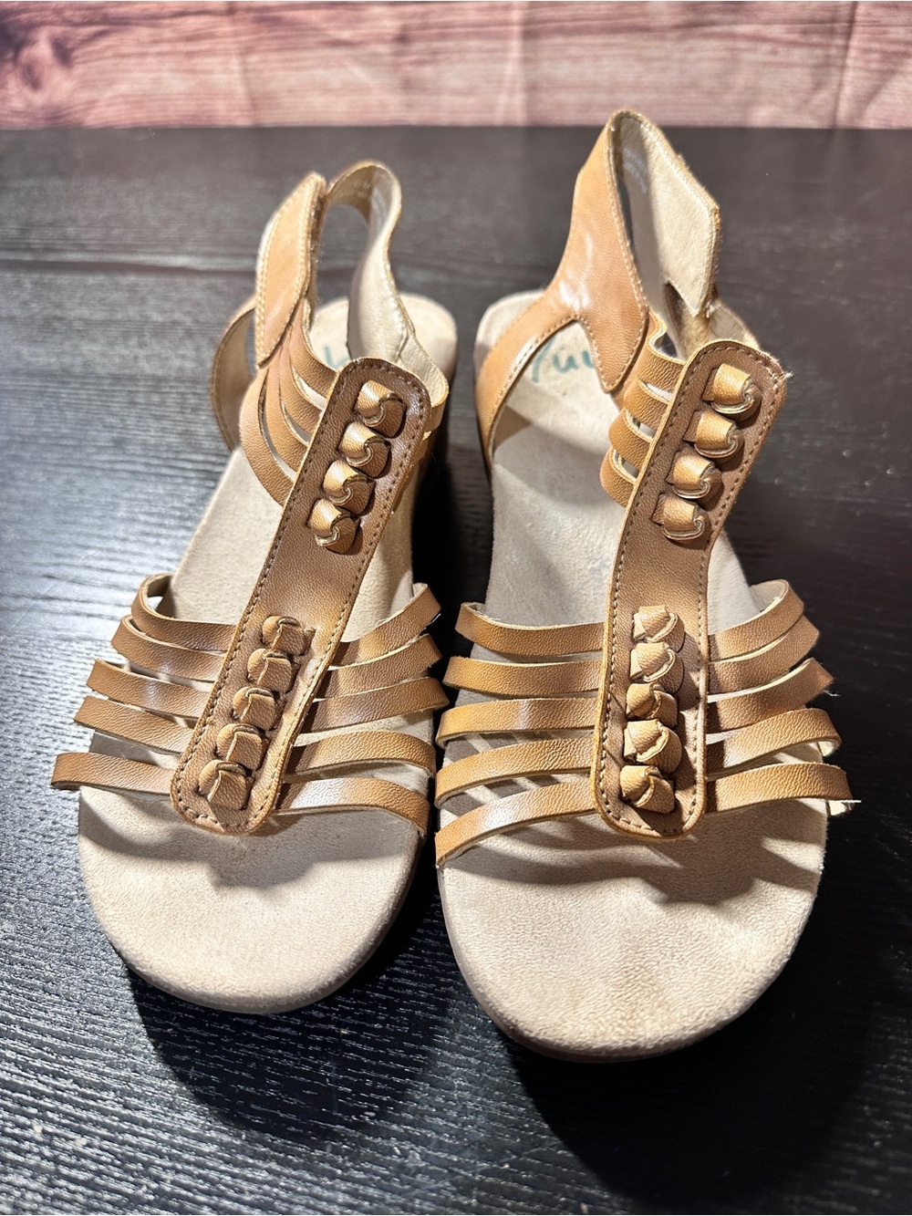 Yuu Handey Tan Wedge Slingback Sandals Womens 7.5 M Ankle Strap Tan Leather - Picture 2 of 7